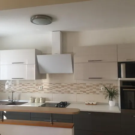 Διαμέρισμα By The Sea - Diklo, - 17199 Ζαντάρ