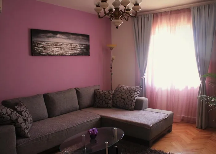 By The Sea - Diklo, - 17199 *